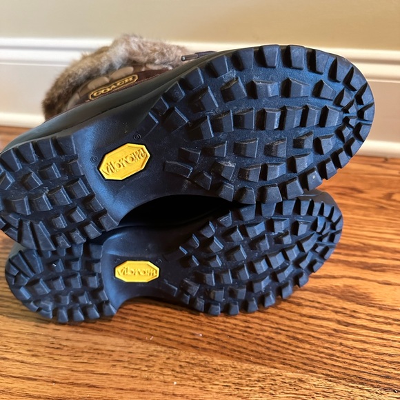 COACH Boots With Fur Upper line | Size 6.5M - Picture 5 of 8